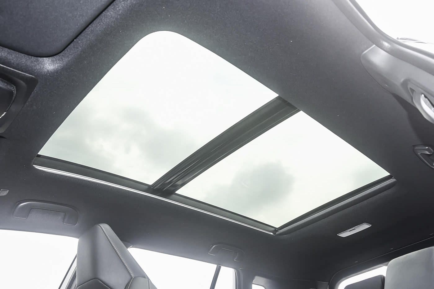 2026 Toyota Frontlander — panoramic sunroof, compact SUV for export